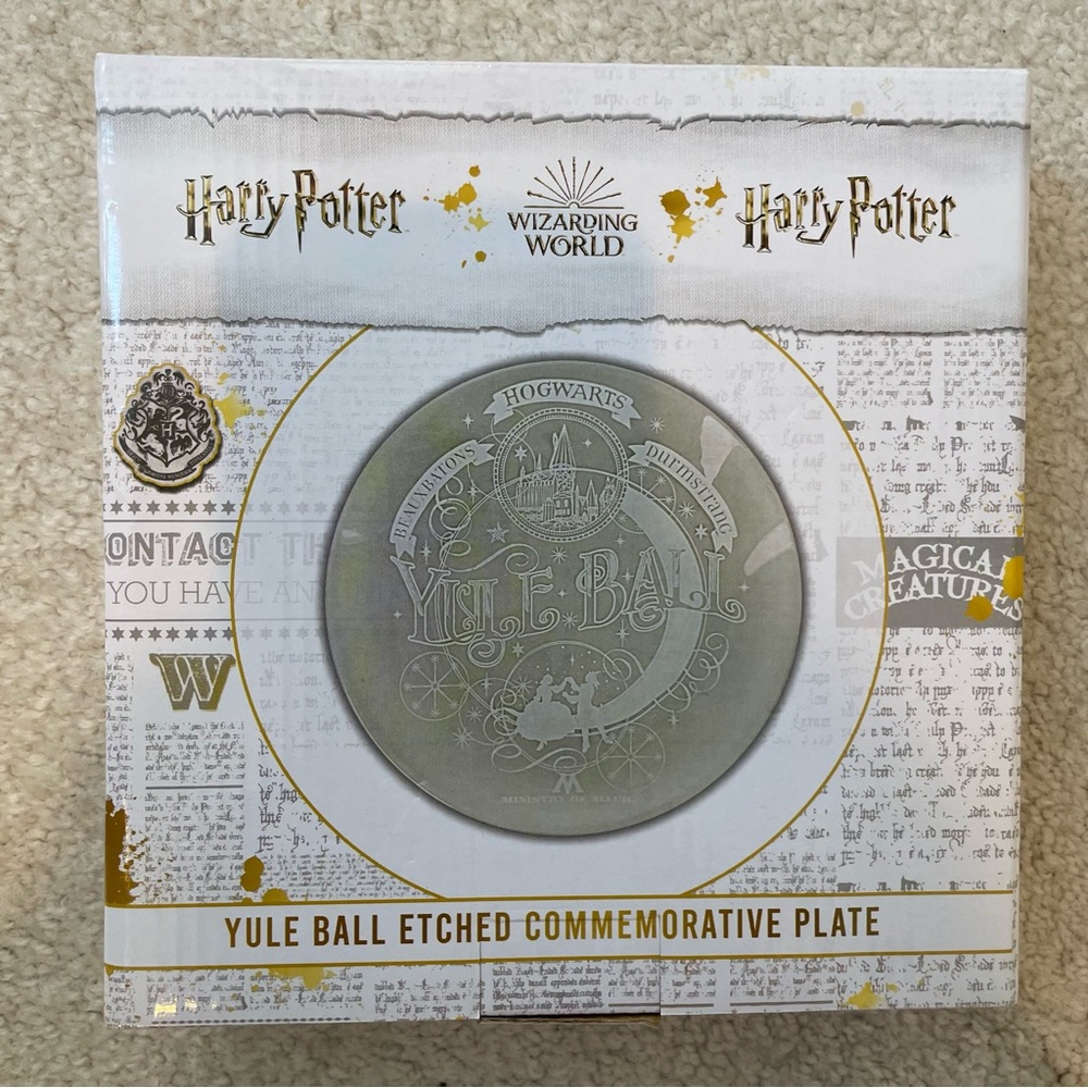 Harry Potter Yule Ball Etched Commemorative Plate Loot Crate
